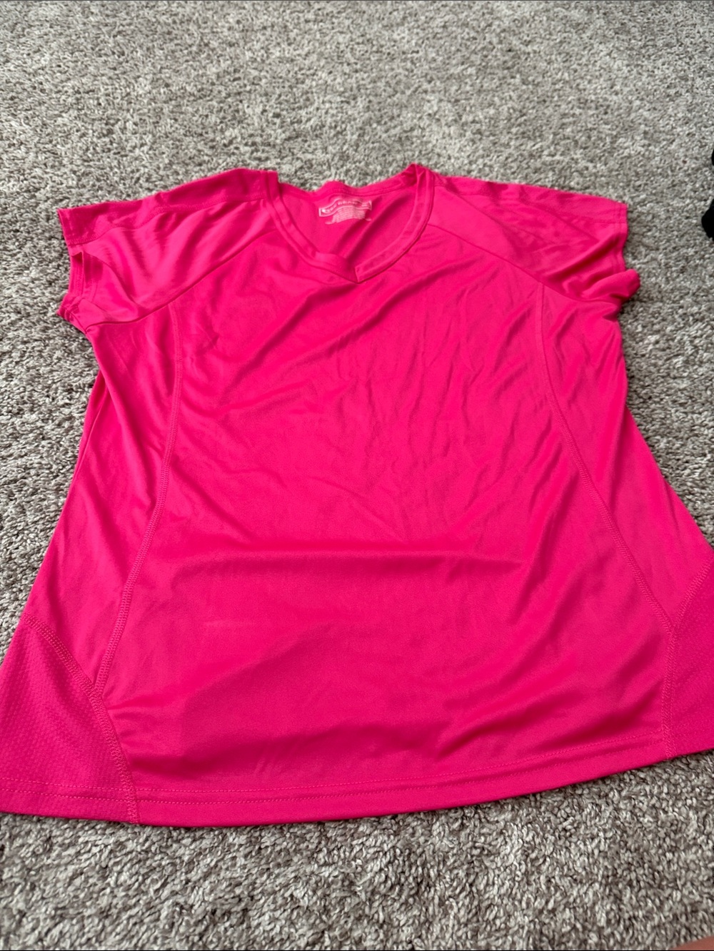 tek gear Women's Bright Hot Pink Short Sleeve Performance Tee